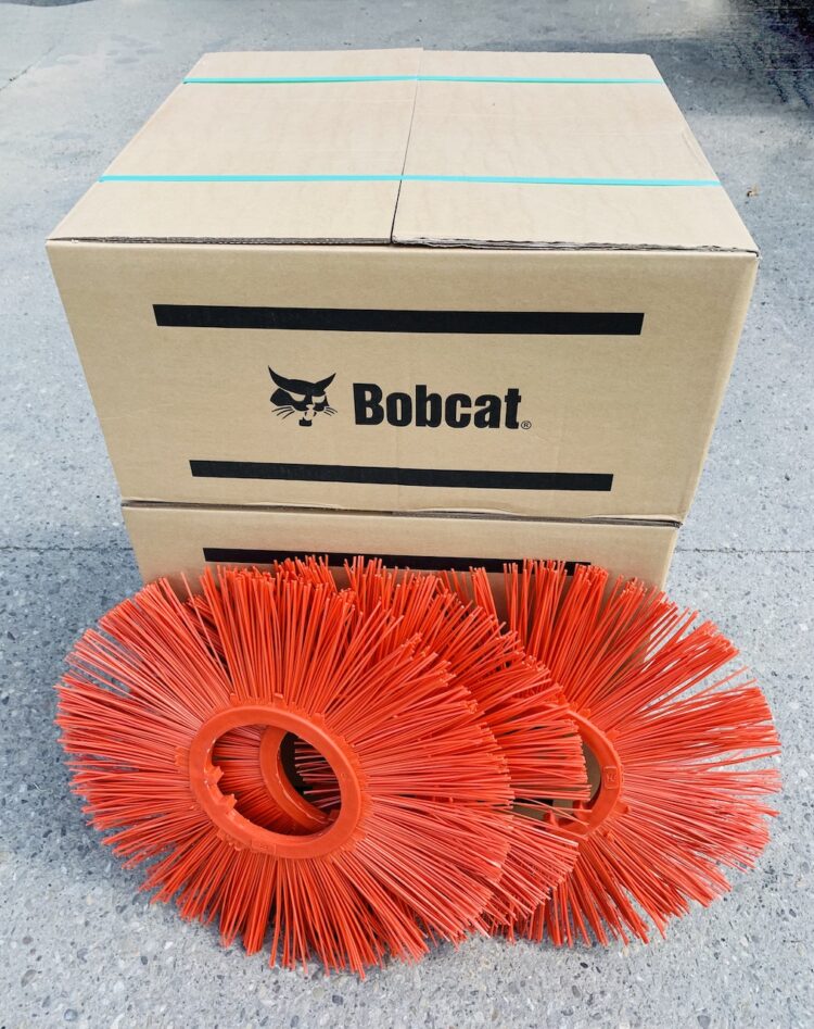 SPAZZOLE PER SPAZZATRICI STRADALI BOBCAT