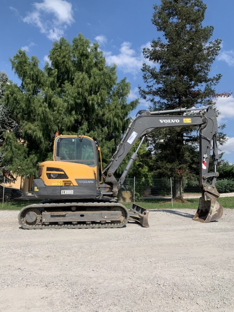 MIDI ESCAVATORE VOLVO ECR88D